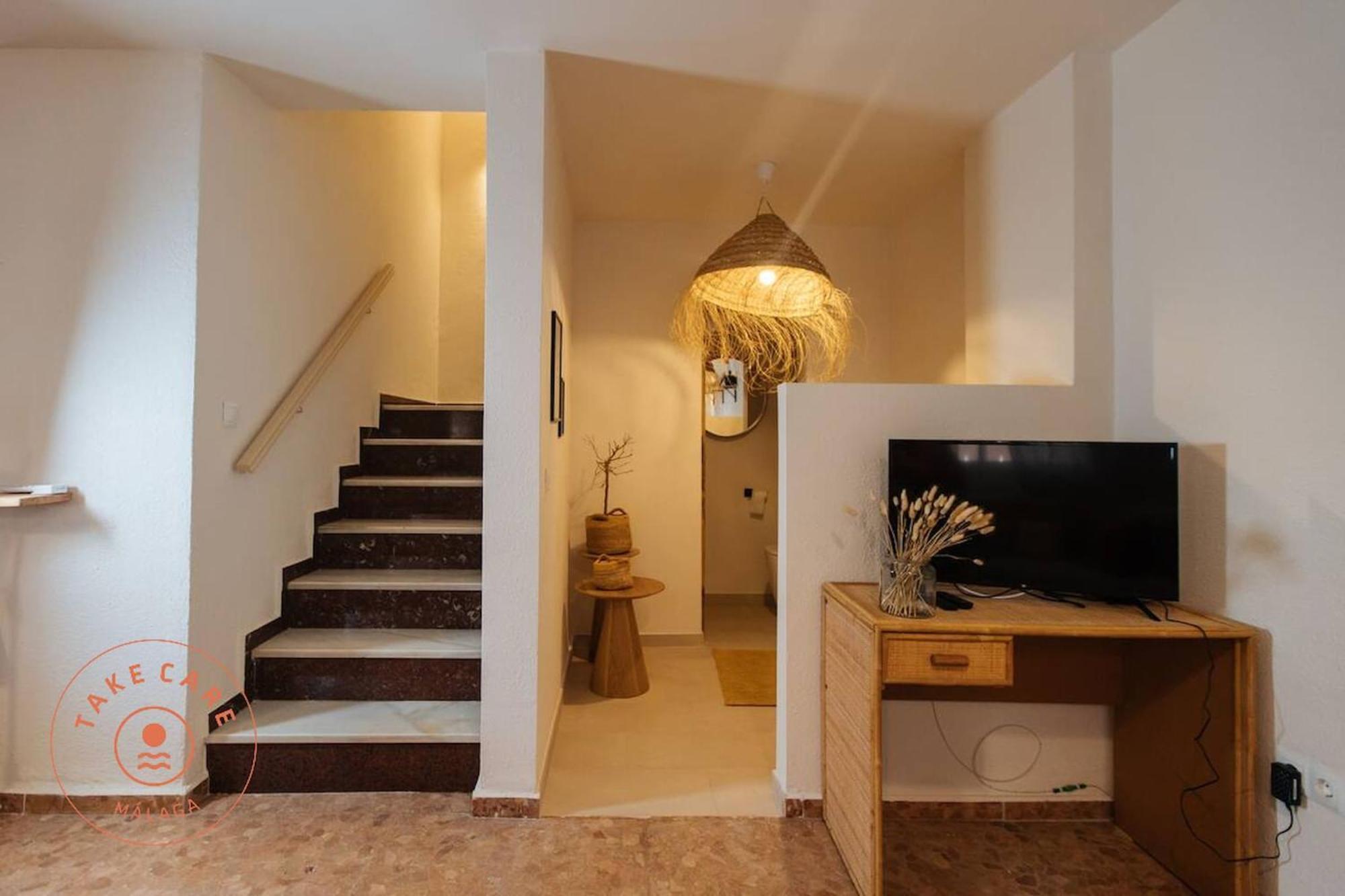 Vakantiehuis Morderne Woning In Visserswijk El Palo Nabij Het Strand! Málaga