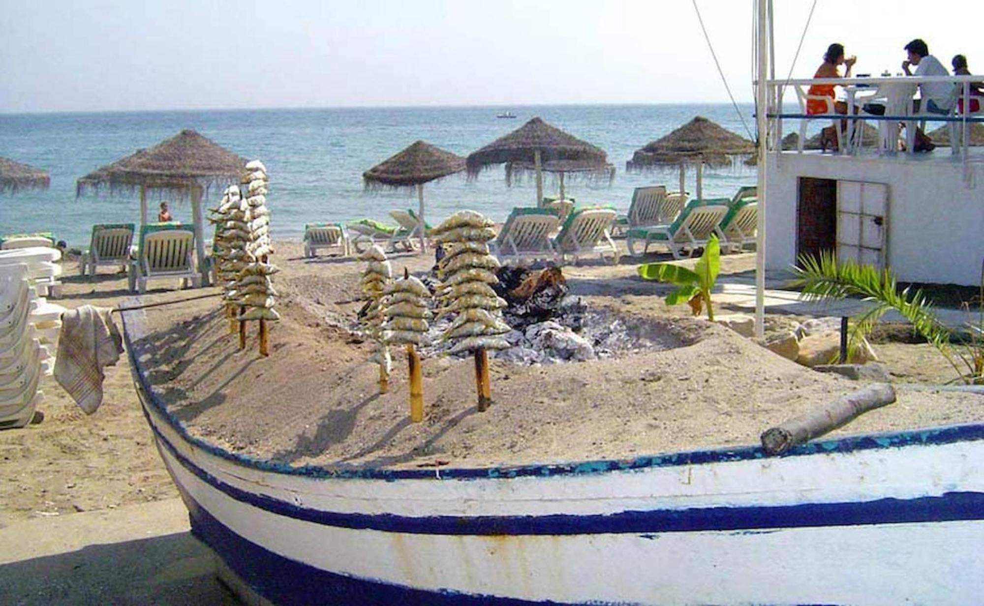Vakantiehuis Morderne Woning In Visserswijk El Palo Nabij Het Strand! Málaga